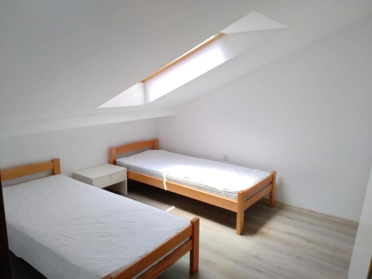 Apartments Bezek Trstenik  Eksteriør billede